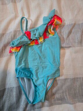 Size 5t swim suit